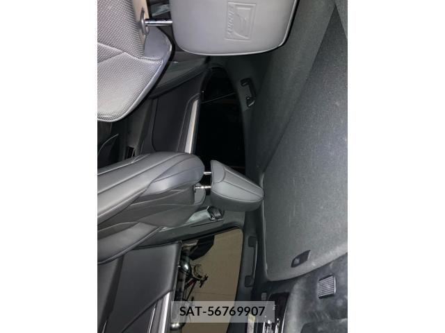 Lexus ES 2019-09 8685830-10