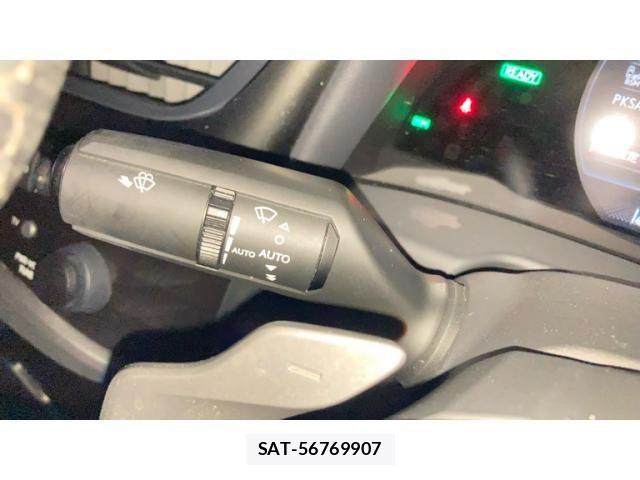 Lexus ES 2019-09 8685830-16