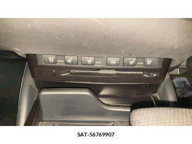 Lexus ES 2019-09 8685830-22