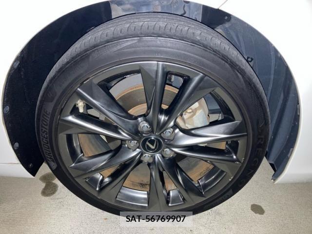 Lexus ES 2019-09 8685830-3