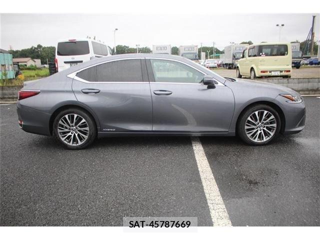 Lexus ES 2020-10 8743369-8