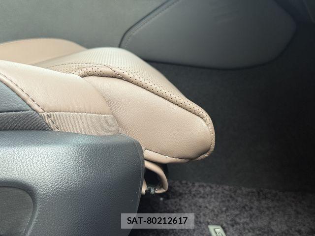 Lexus ES 2022-04 8743367-18