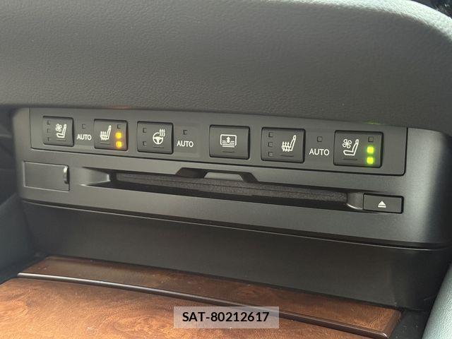 Lexus ES 2022-04 8743367-28
