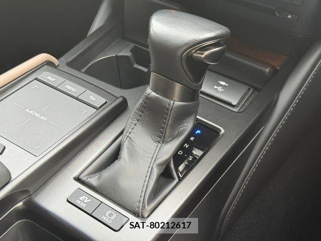 Lexus ES 2022-04 8743367-29