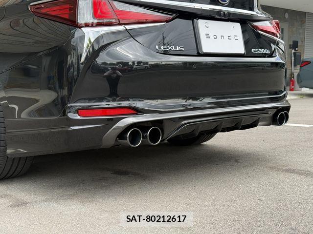 Lexus ES 2022-04 8743367-8