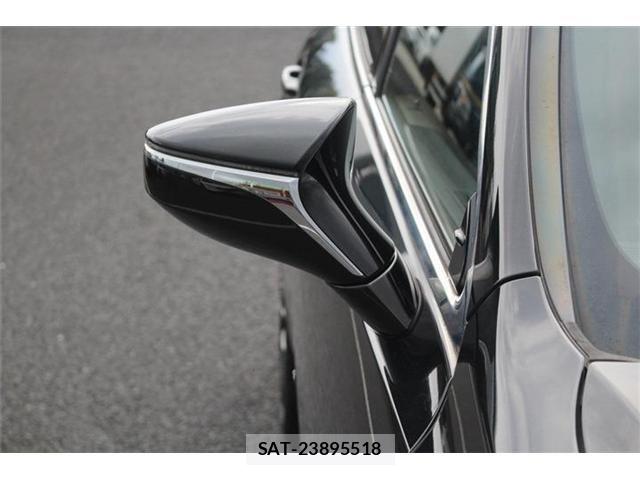 Lexus ES 2019-11 8743370-21