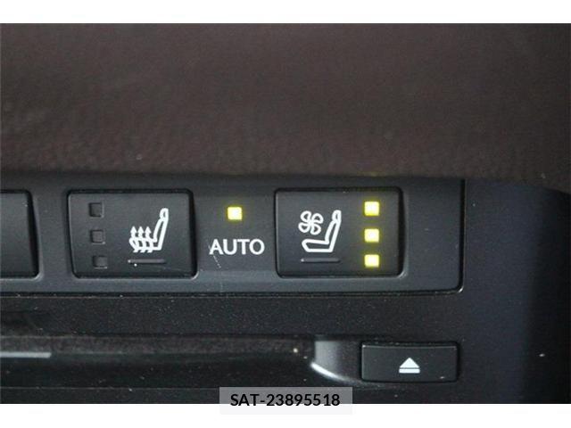 Lexus ES 2019-11 8743370-5