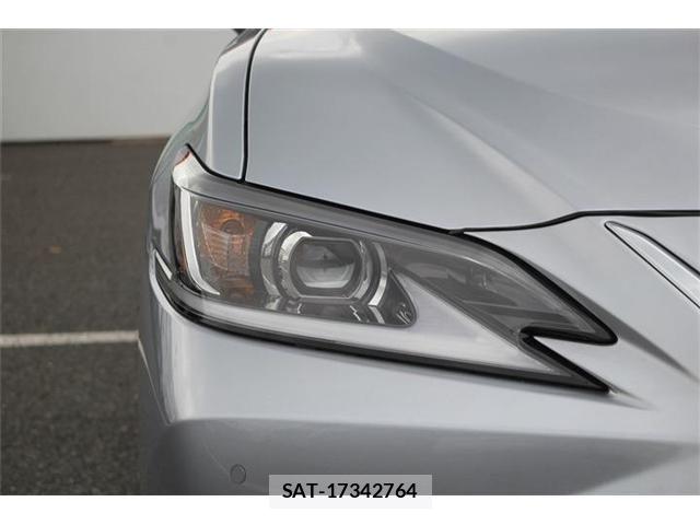 Lexus ES 2024-10 8743368-24