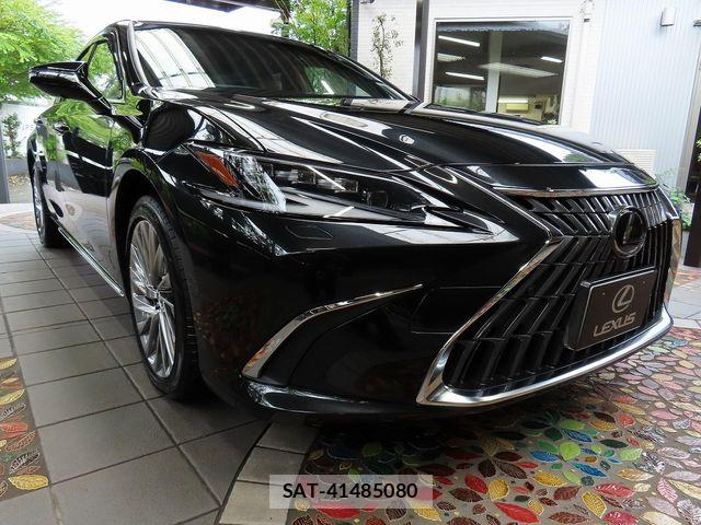 Lexus ES 2024-02 8743366-7