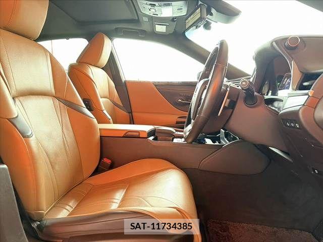 Lexus ES 2020-03 8743371-17
