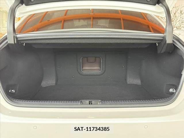Lexus ES 2020-03 8743371-20