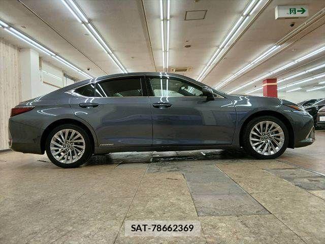 Lexus ES 2022-04 8780835-15