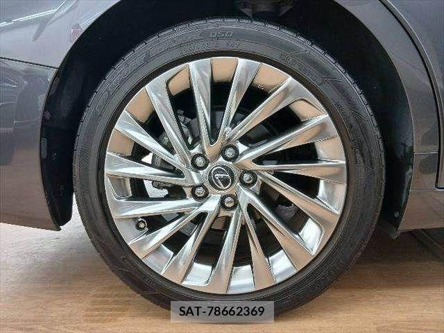 Lexus ES 2022-04 8780835-24