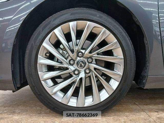 Lexus ES 2022-04 8780835-26