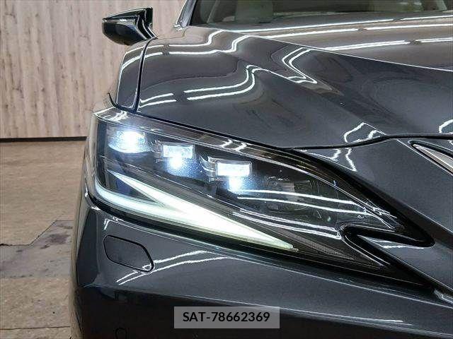 Lexus ES 2022-04 8780835-27