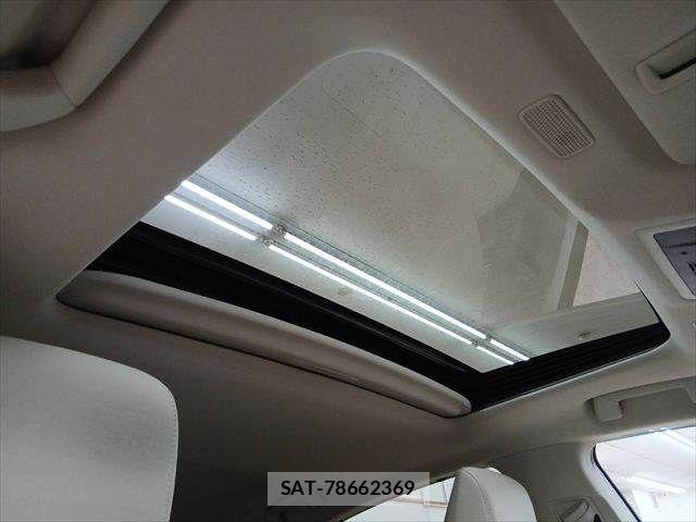 Lexus ES 2022-04 8780835-3