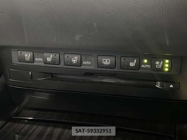 Lexus ES 2019-02 8780836-9
