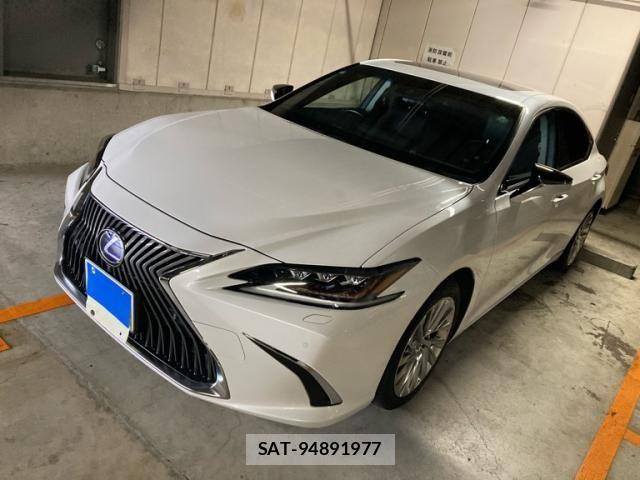 Lexus ES 2019-12 8796452-0
