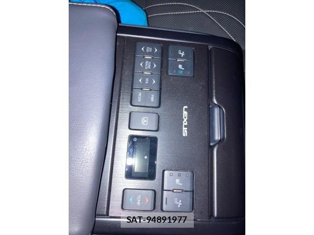 Lexus ES 2019-12 8796452-14