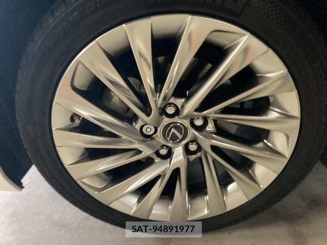 Lexus ES 2019-12 8796452-7