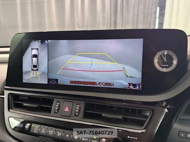 Lexus ES 2022-10 8796445-17