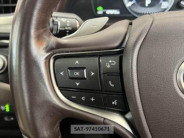 Lexus ES 2021-01 8796449-24