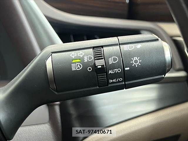 Lexus ES 2021-01 8796449-26
