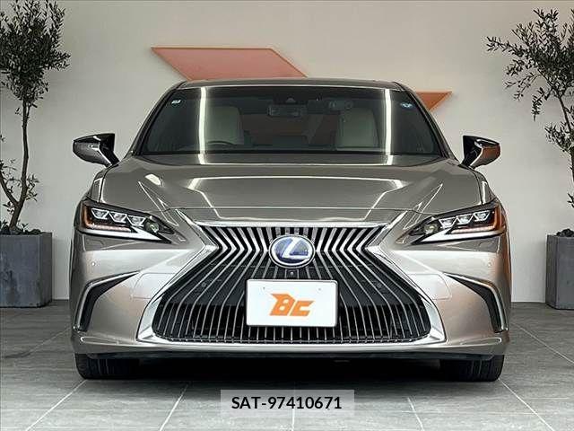 Lexus ES 2021-01 8796449-8