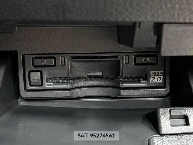 Lexus ES 2023-08 8796447-9