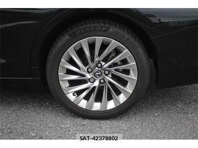 Lexus ES 2023-01 8796446-18