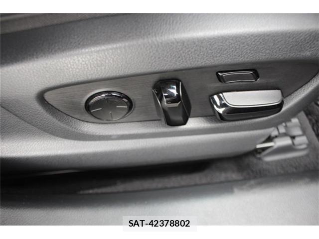 Lexus ES 2023-01 8796446-6