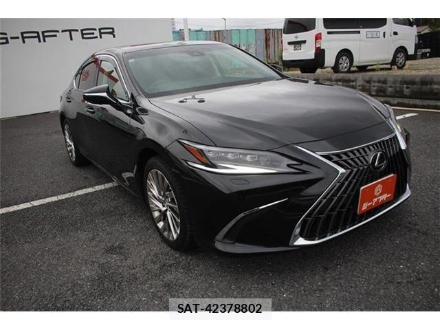 Lexus ES 2023-01 8796446-7