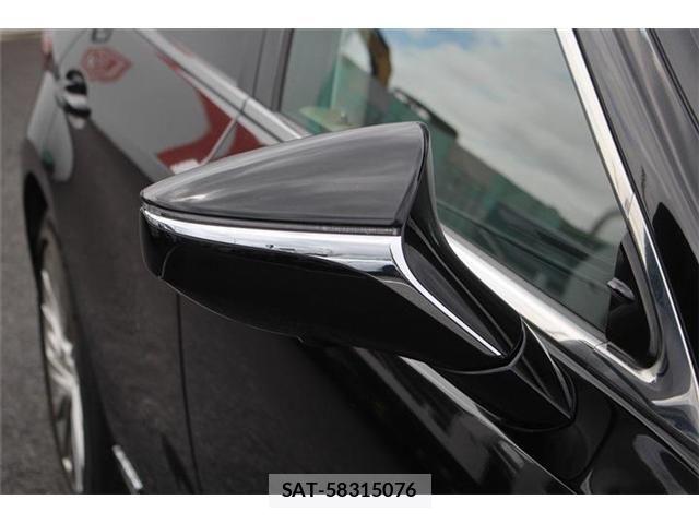 Lexus ES 2020-01 8796451-16
