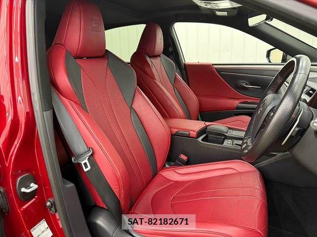Lexus ES 2018-10 8796450-10