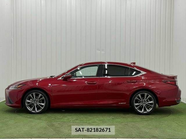 Lexus ES 2018-10 8796450-16
