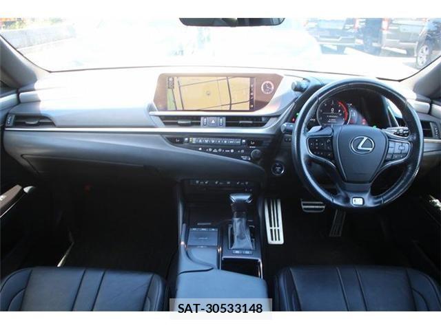 Lexus ES 2019-08 8849565-20