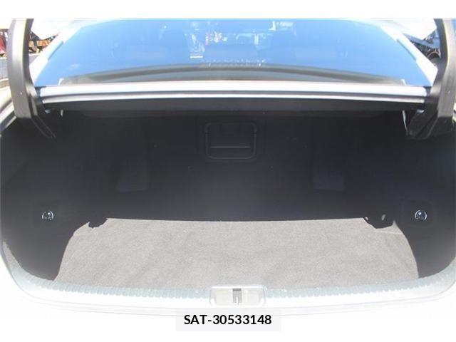 Lexus ES 2019-08 8849565-27