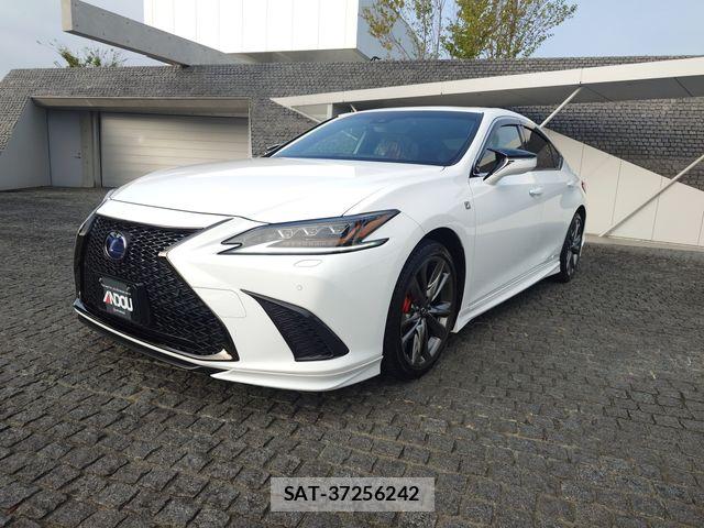 Lexus ES 2021-08 8849567-0