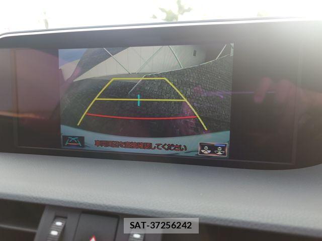 Lexus ES 2021-08 8849567-15