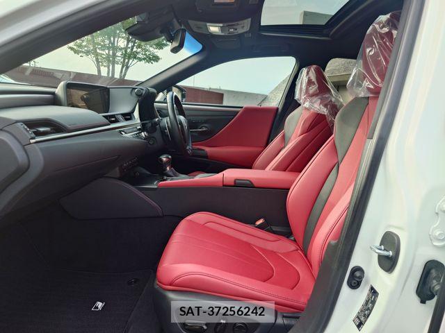 Lexus ES 2021-08 8849567-21