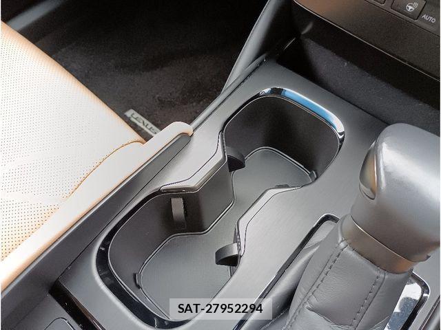 Lexus ES 2023-08 8880469-18
