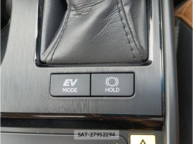Lexus ES 2023-08 8880469-20