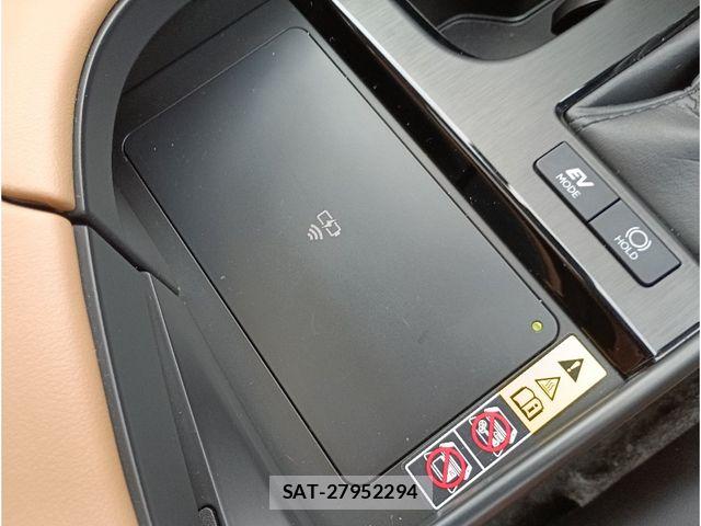 Lexus ES 2023-08 8880469-21