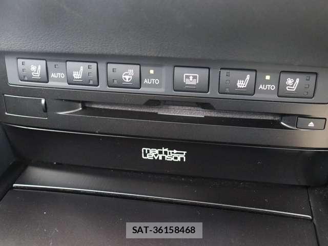 Lexus ES 2018-10 8880468-10