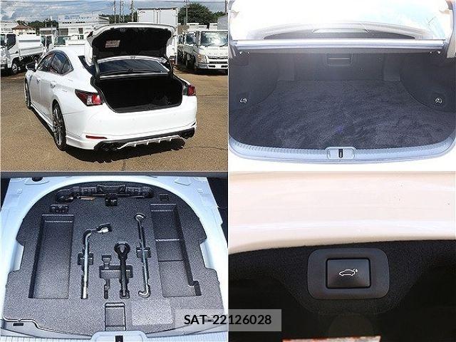Lexus ES 2018-11 8883833-11