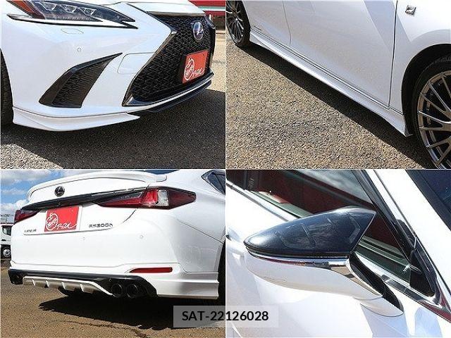 Lexus ES 2018-11 8883833-12