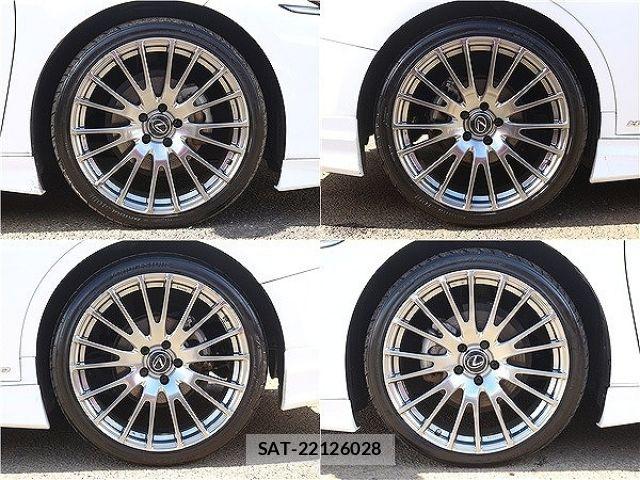 Lexus ES 2018-11 8883833-15