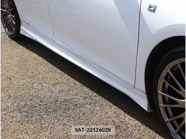 Lexus ES 2018-11 8883833-19