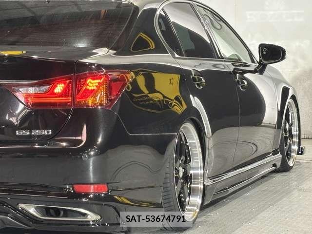 Lexus GS 2013-10 6672250-13