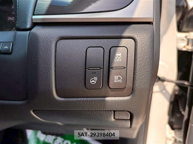 Lexus GS 2017-07 6907656-21